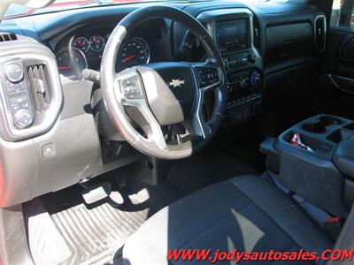 2021 Chevrolet Silverado 2500 LT  LT, DURAMAX DIESEL, CREW CAB 4X4 - Photo 2 - North Platte, NE 69101