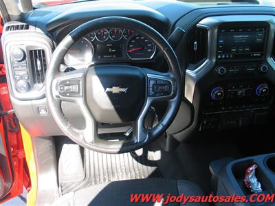 2021 Chevrolet Silverado 2500 LT  LT, DURAMAX DIESEL, CREW CAB 4X4 - Photo 6 - North Platte, NE 69101