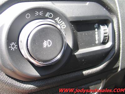 2025 Jeep Wrangler Sport S  Sport S, 4WD, 2.0L Turbo I4, 23,000 MILES - Photo 7 - North Platte, NE 69101