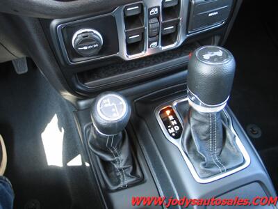 2025 Jeep Wrangler Sport S  Sport S, 4WD, 2.0L Turbo I4, 23,000 MILES - Photo 27 - North Platte, NE 69101