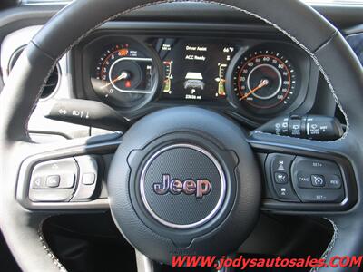 2025 Jeep Wrangler Sport S  Sport S, 4WD, 2.0L Turbo I4, 23,000 MILES - Photo 13 - North Platte, NE 69101