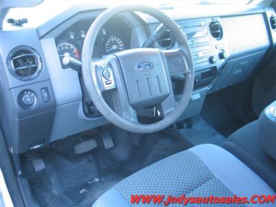 2014 Ford F-250 XL  XL, 4X4, SUPER CAB, 73,000 MILES - Photo 2 - North Platte, NE 69101