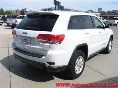 2019 Jeep Grand Cherokee Laredo  Laredo, 4x4, 3.6L V6 - Photo 31 - North Platte, NE 69101