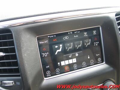 2019 Jeep Grand Cherokee Laredo  Laredo, 4x4, 3.6L V6 - Photo 14 - North Platte, NE 69101
