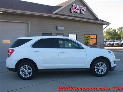 2017 Chevrolet Equinox LS  LS, FWD, LOW LOW 42,000 MILES - Photo 34 - North Platte, NE 69101