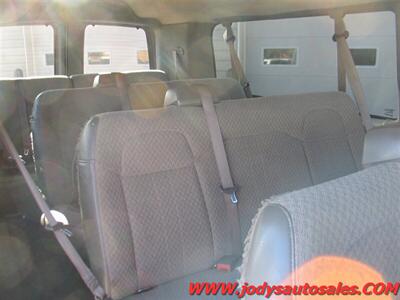 2017 Chevrolet Express LT 3500  LT 3500, EXTENDED 15 PASSENGE, 6.0 V8, - Photo 24 - North Platte, NE 69101