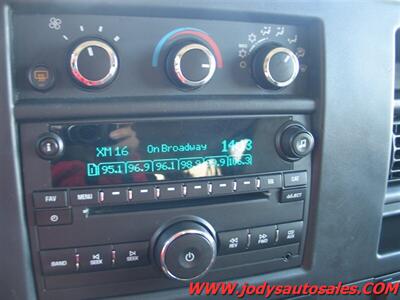 2017 Chevrolet Express LT 3500  LT 3500, EXTENDED 15 PASSENGE, 6.0 V8, - Photo 14 - North Platte, NE 69101