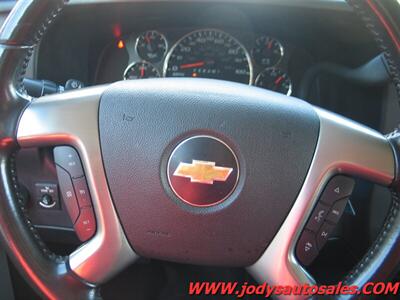 2017 Chevrolet Express LT 3500  LT 3500, EXTENDED 15 PASSENGE, 6.0 V8, - Photo 13 - North Platte, NE 69101