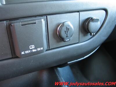 2017 Chevrolet Express LT 3500  LT 3500, EXTENDED 15 PASSENGE, 6.0 V8, - Photo 16 - North Platte, NE 69101