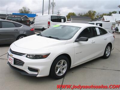 2018 Chevrolet Malibu LS, LOW 35,000 MILES, Hail Damage Special  LS, LOW 35,000 MILES, Hail Damage Special - Photo 27 - North Platte, NE 69101