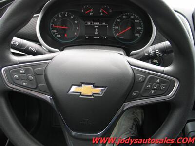 2018 Chevrolet Malibu LS, LOW 35,000 MILES, Hail Damage Special  LS, LOW 35,000 MILES, Hail Damage Special - Photo 14 - North Platte, NE 69101