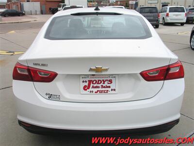 2018 Chevrolet Malibu LS, LOW 35,000 MILES, Hail Damage Special  LS, LOW 35,000 MILES, Hail Damage Special - Photo 30 - North Platte, NE 69101