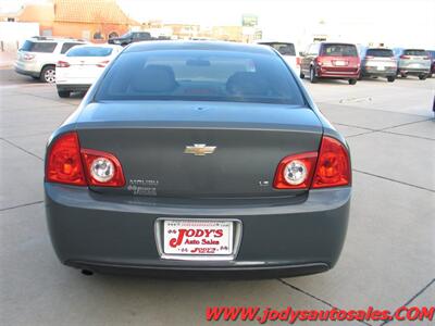 2009 Chevrolet Malibu LS   - Photo 24 - North Platte, NE 69101