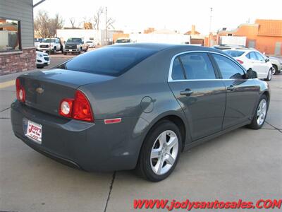 2009 Chevrolet Malibu LS   - Photo 25 - North Platte, NE 69101