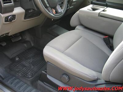 2022 Ford F-250 XL  XL, SUPERCAB 4X4, 8' BOX - Photo 4 - North Platte, NE 69101