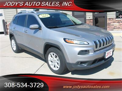 2018 Jeep Cherokee Latitude  Latitude, 4WD, LOW 55,000 MILES - Photo 1 - North Platte, NE 69101