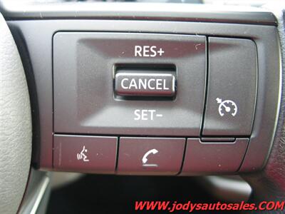 2023 Nissan Pathfinder S  S, 4WD, 3RD ROW SEATING, 3.5L V6 - Photo 13 - North Platte, NE 69101
