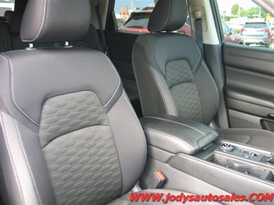2023 Nissan Pathfinder S  S, 4WD, 3RD ROW SEATING, 3.5L V6 - Photo 27 - North Platte, NE 69101