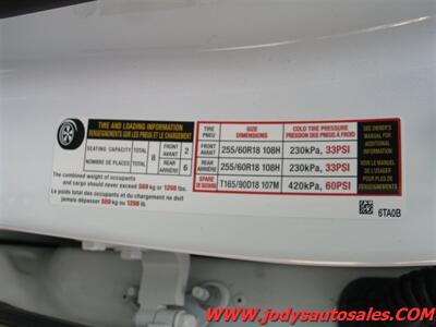 2023 Nissan Pathfinder S  S, 4WD, 3RD ROW SEATING, 3.5L V6 - Photo 41 - North Platte, NE 69101