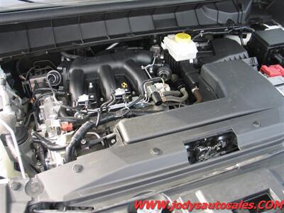 2023 Nissan Pathfinder S  S, 4WD, 3RD ROW SEATING, 3.5L V6 - Photo 39 - North Platte, NE 69101