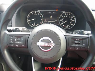 2023 Nissan Pathfinder S  S, 4WD, 3RD ROW SEATING, 3.5L V6 - Photo 15 - North Platte, NE 69101