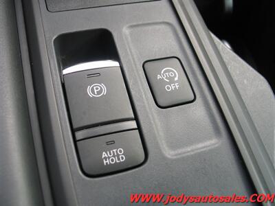 2023 Nissan Pathfinder S  S, 4WD, 3RD ROW SEATING, 3.5L V6 - Photo 24 - North Platte, NE 69101