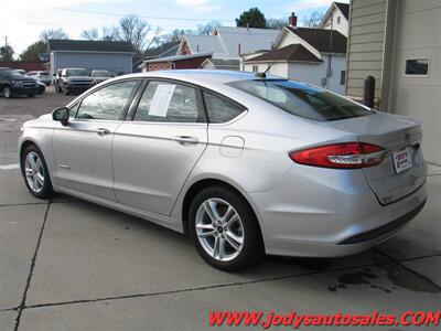 2018 Ford Fusion S  S, Hybrid,  41 MPG - Photo 28 - North Platte, NE 69101