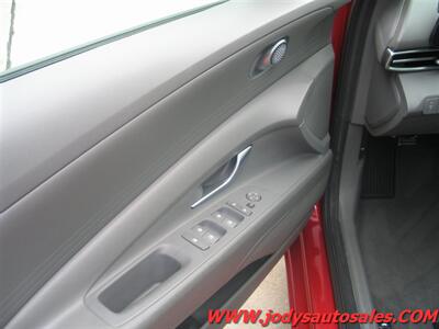 2021 Hyundai ELANTRA SE  SE, FWD, HYBRID, 40 MPG - Photo 3 - North Platte, NE 69101