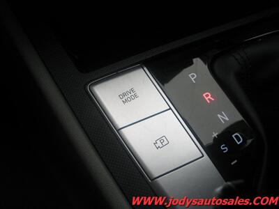 2021 Hyundai ELANTRA SE  SE, FWD, HYBRID, 40 MPG - Photo 20 - North Platte, NE 69101