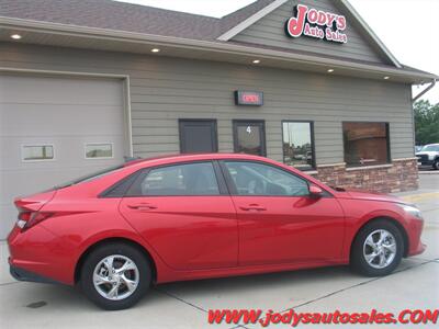 2021 Hyundai ELANTRA SE  SE, FWD, HYBRID, 40 MPG - Photo 31 - North Platte, NE 69101