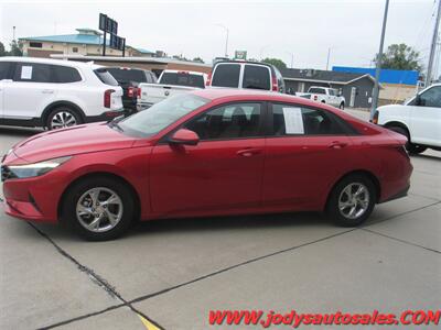 2021 Hyundai ELANTRA SE  SE, FWD, HYBRID, 40 MPG - Photo 27 - North Platte, NE 69101