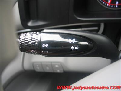 2021 Hyundai ELANTRA SE  SE, FWD, HYBRID, 40 MPG - Photo 10 - North Platte, NE 69101