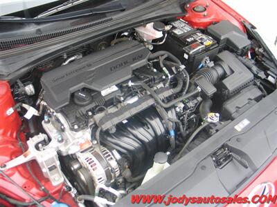 2021 Hyundai ELANTRA SE  SE, FWD, HYBRID, 40 MPG - Photo 33 - North Platte, NE 69101
