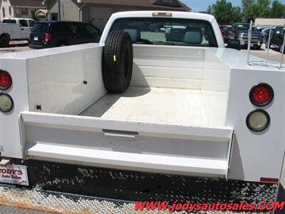 2013 Ford F-250 XL, MAINT UTILITY XL, MAINT UTILITY BOX, 4X2, 40,000 LOW MILES - Photo 21 - North Platte, NE 69101