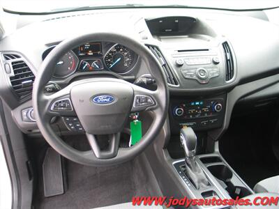 2018 Ford Escape SE  AWD, SE, - Photo 6 - North Platte, NE 69101