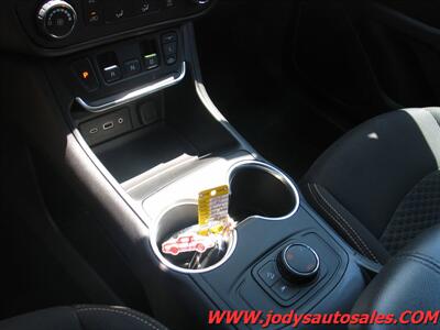 2020 GMC Terrain SLE  SLE, 4X4, 1.5L Turbo I4, LOW 50,000 MILES - Photo 20 - North Platte, NE 69101