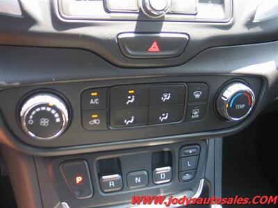 2020 GMC Terrain SLE  SLE, 4X4, 1.5L Turbo I4, LOW 50,000 MILES - Photo 17 - North Platte, NE 69101