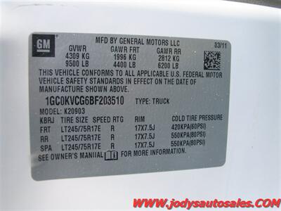 2011 Chevrolet Silverado 2500 W/T, 6.0 V-8, 4X4, LOW 86,000 MILES - Photo 28 - North Platte, NE 69101