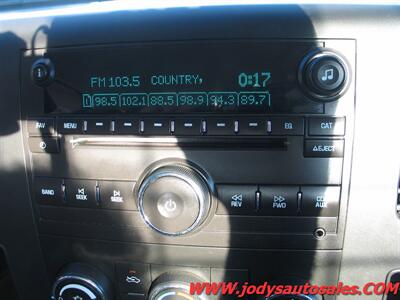 2011 Chevrolet Silverado 2500 W/T, 6.0 V-8, 4X4, LOW 86,000 MILES - Photo 11 - North Platte, NE 69101