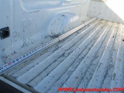 2011 Chevrolet Silverado 2500 W/T, 6.0 V-8, 4X4, LOW 86,000 MILES - Photo 17 - North Platte, NE 69101