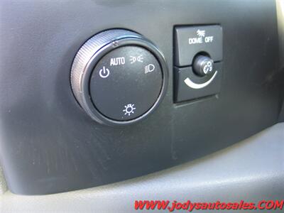 2011 Chevrolet Silverado 2500 W/T, 6.0 V-8, 4X4, LOW 86,000 MILES - Photo 6 - North Platte, NE 69101