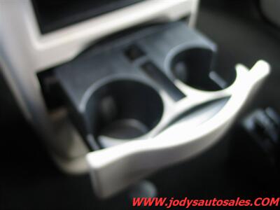 2017 Dodge Grand Caravan  SE, FWD, DVD, STOW & GO, 3.6 L V-6, LOW 65,000 MILES - Photo 19 - North Platte, NE 69101