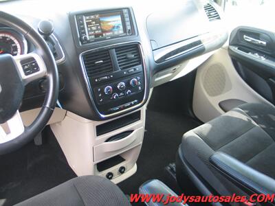 2017 Dodge Grand Caravan  SE, FWD, DVD, STOW & GO, 3.6 L V-6, LOW 65,000 MILES - Photo 5 - North Platte, NE 69101