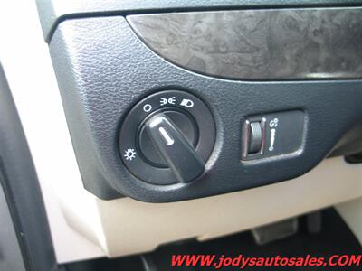 2017 Dodge Grand Caravan  SE, FWD, DVD, STOW & GO, 3.6 L V-6, LOW 65,000 MILES - Photo 6 - North Platte, NE 69101