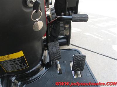 2024 Yanmar SA223BI-L Sub-Compact, 4WD, Pallet Forks, 3-point hitch rear disc, front bucket - Photo 9 - North Platte, NE 69101