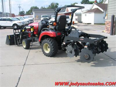 2024 Yanmar SA223BI-L Sub-Compact, 4WD, Pallet Forks, 3-point hitch rear disc, front bucket - Photo 24 - North Platte, NE 69101