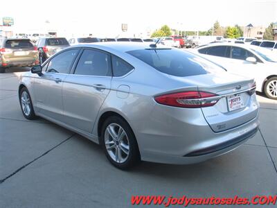 2018 Ford Fusion Hybrid S  S, 39,000 LOW MILES - Photo 26 - North Platte, NE 69101