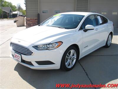 2018 Ford Fusion Hybrid SE  SE, GAS/HYBRID, 40 MPG, LOW, LOW 40,000 MILES - Photo 27 - North Platte, NE 69101