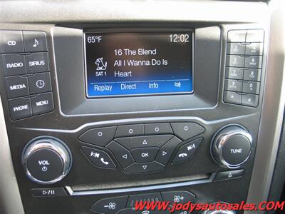 2018 Ford Fusion Hybrid SE  SE, GAS/HYBRID, 40 MPG, LOW, LOW 40,000 MILES - Photo 17 - North Platte, NE 69101