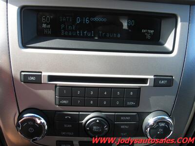 2011 Ford Fusion Hybrid   - Photo 11 - North Platte, NE 69101